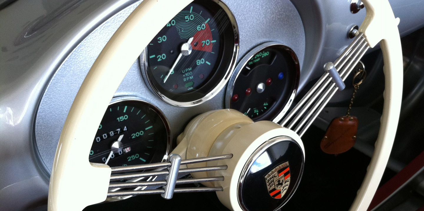 1955 Porsche 550 Spyder recreation instrument panel